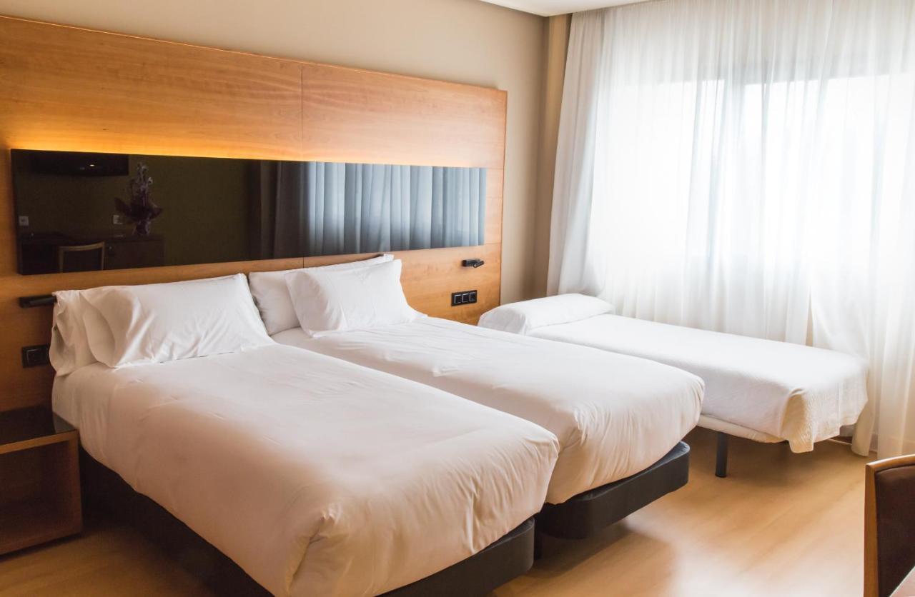 Hq La Galeria Hotel Burgos Luaran gambar