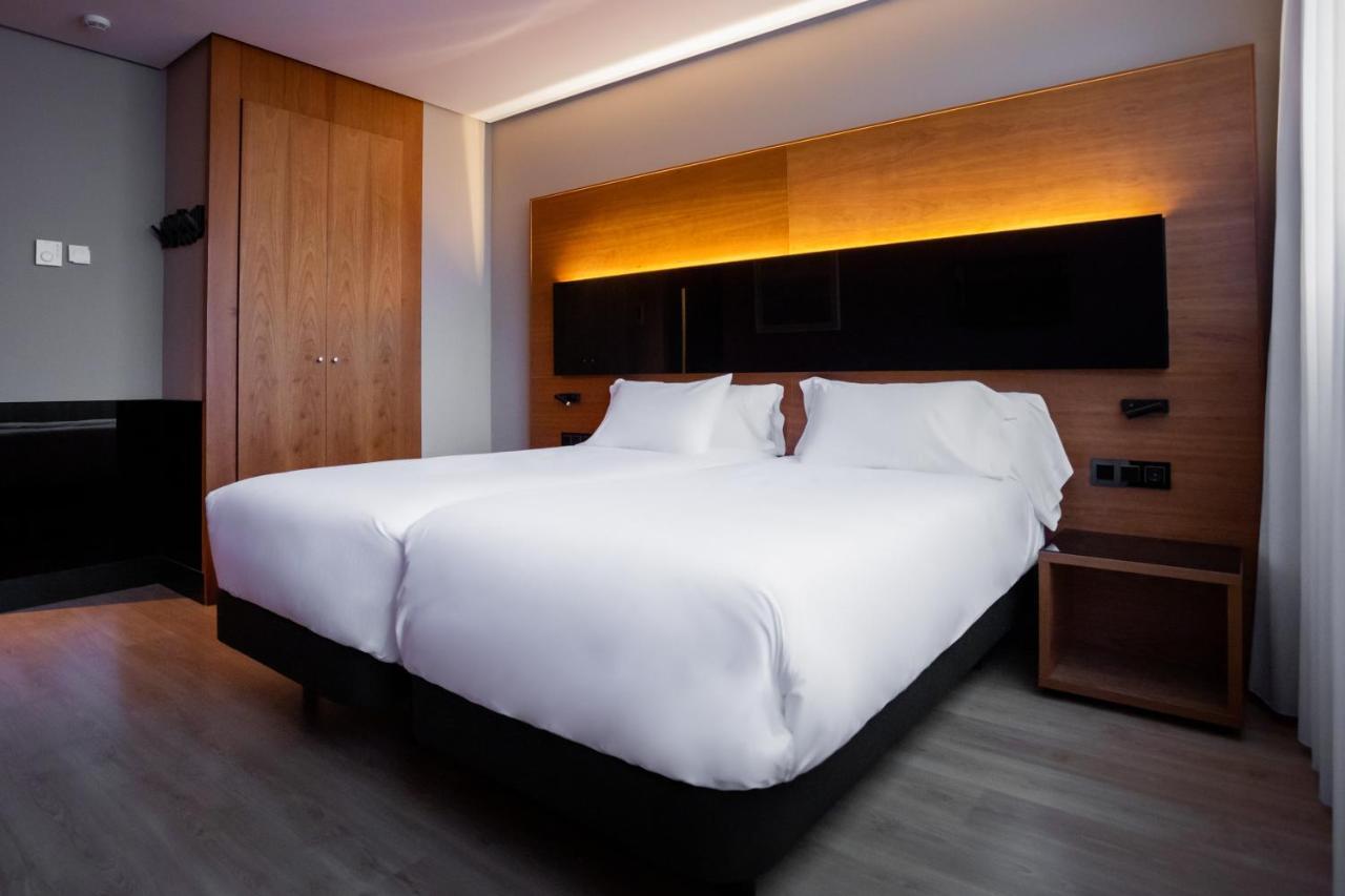 Hq La Galeria Hotel Burgos Luaran gambar