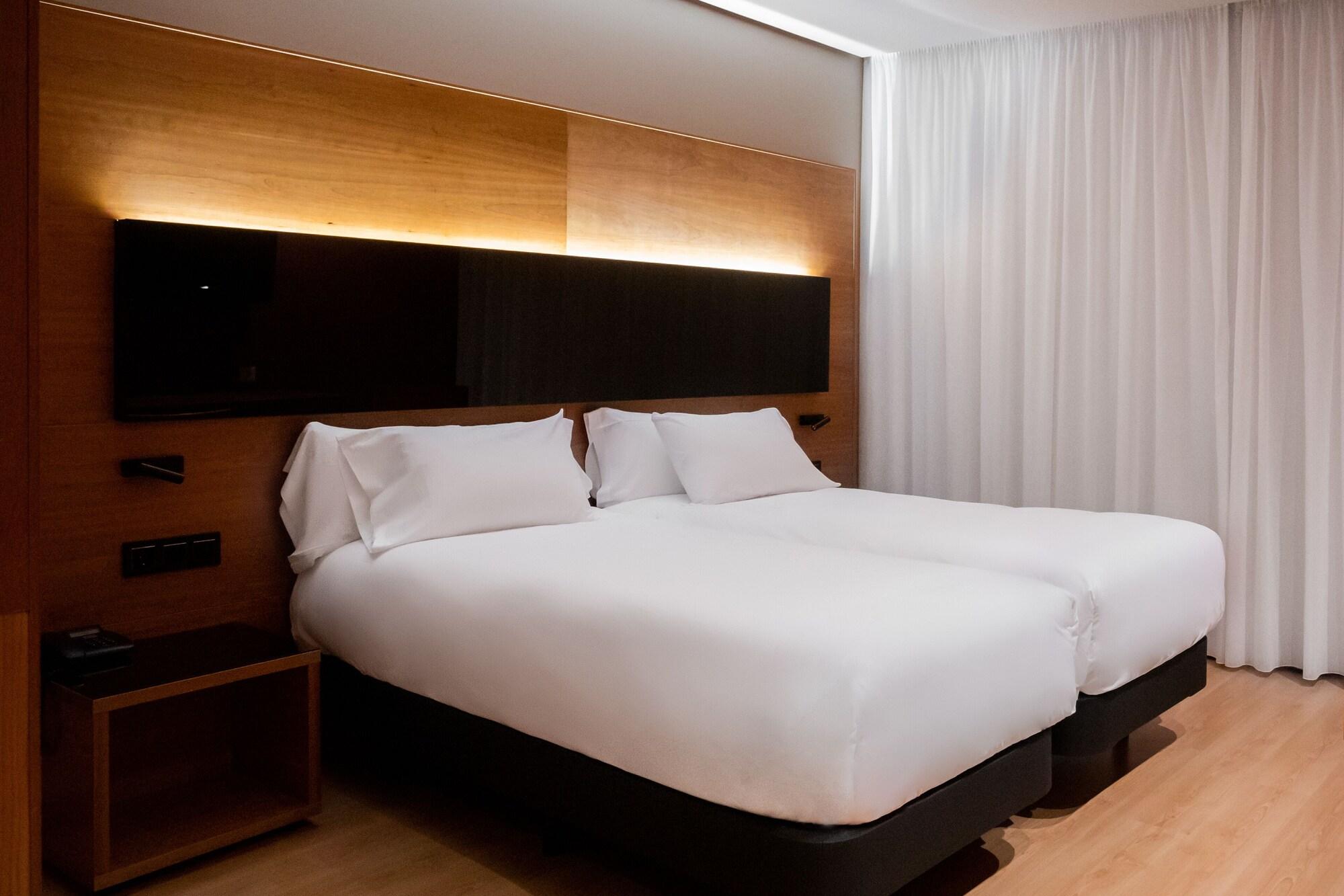 Hq La Galeria Hotel Burgos Luaran gambar