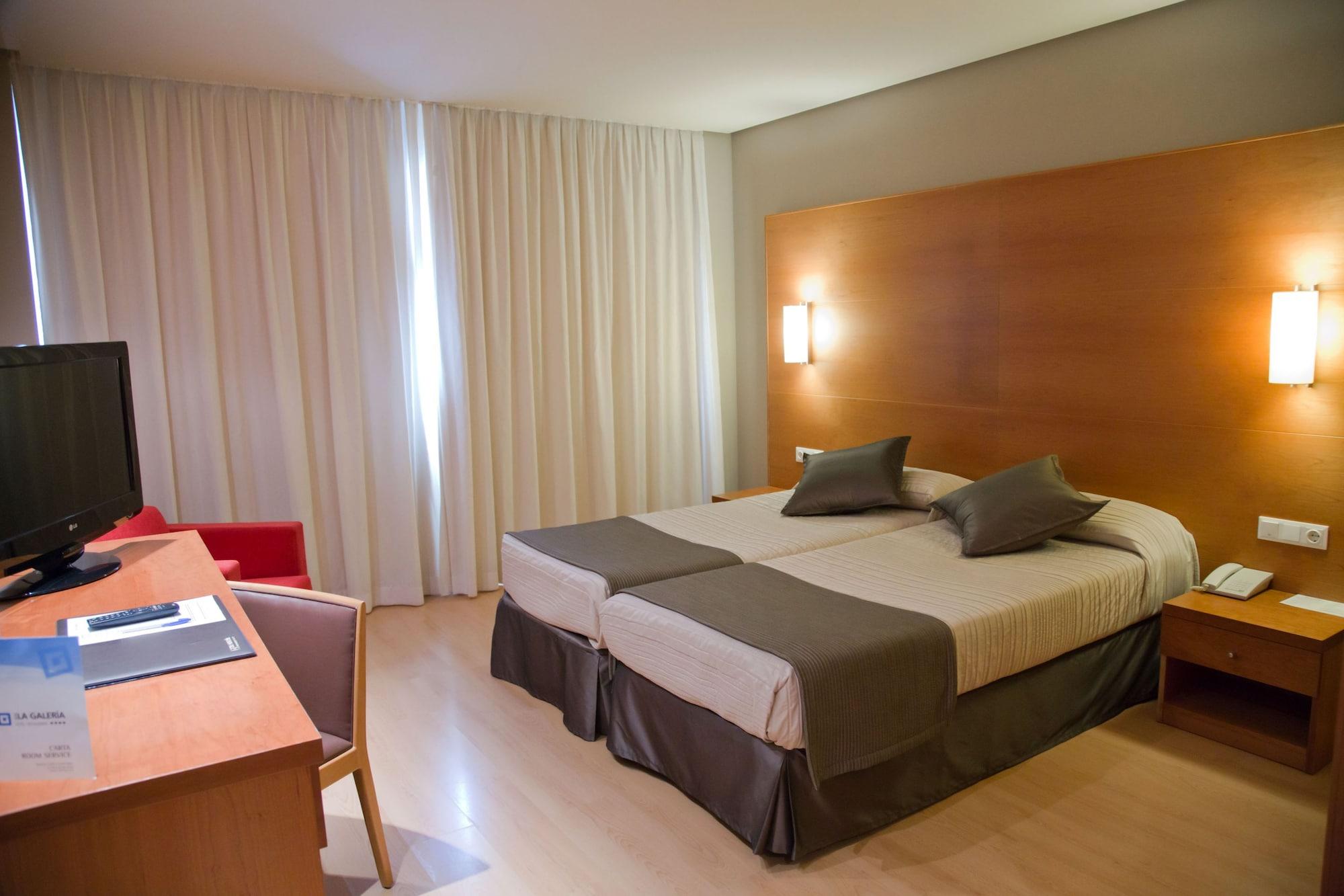 Hq La Galeria Hotel Burgos Luaran gambar